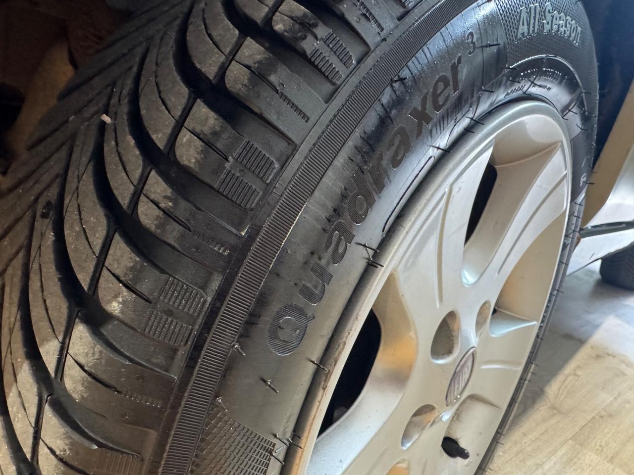 Fiat Panda Cross 4x4 con bloccaggio differenziale