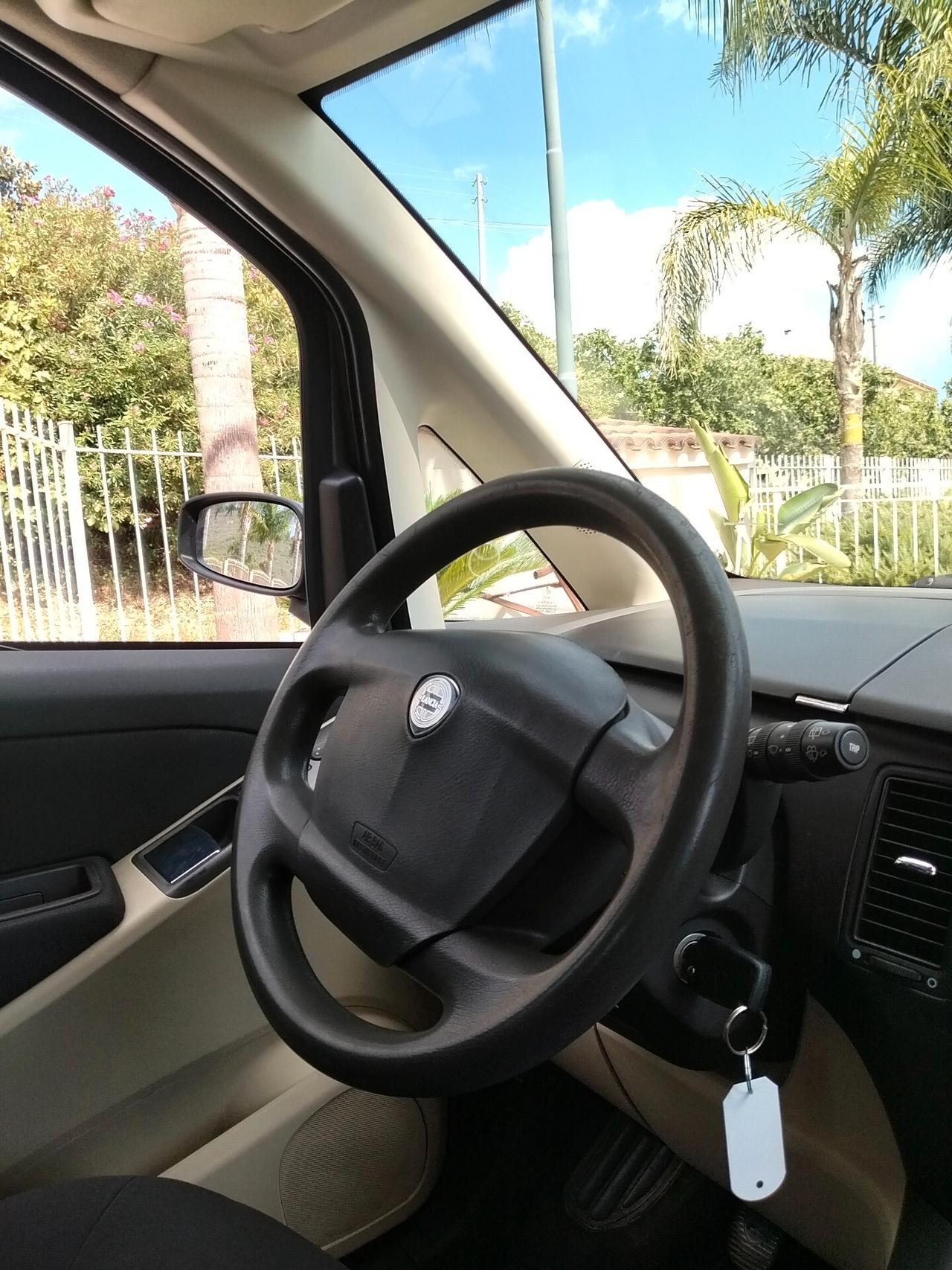 Lancia MUSA 1.3 Multijet 16V 90 CV Platino Plus