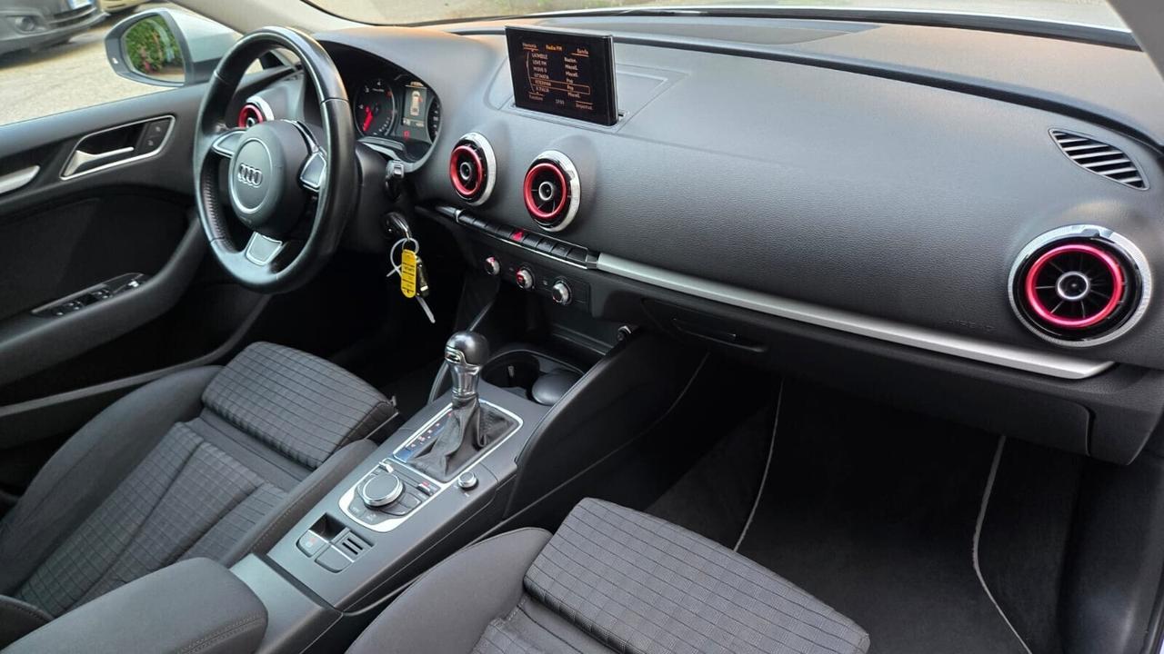 Audi A3 1.6 TDI S tronic Ambition NEOPATENTATI