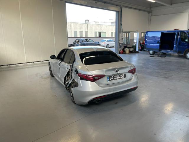 ALFA ROMEO Giulia 2.2 TURBODIESEL 136CV AT8