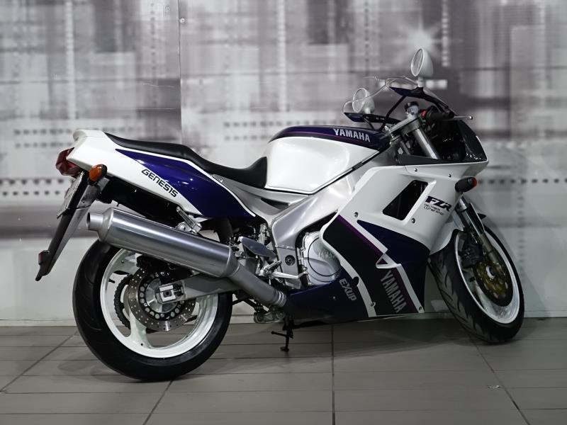 Yamaha FZR 1000 Ex Up