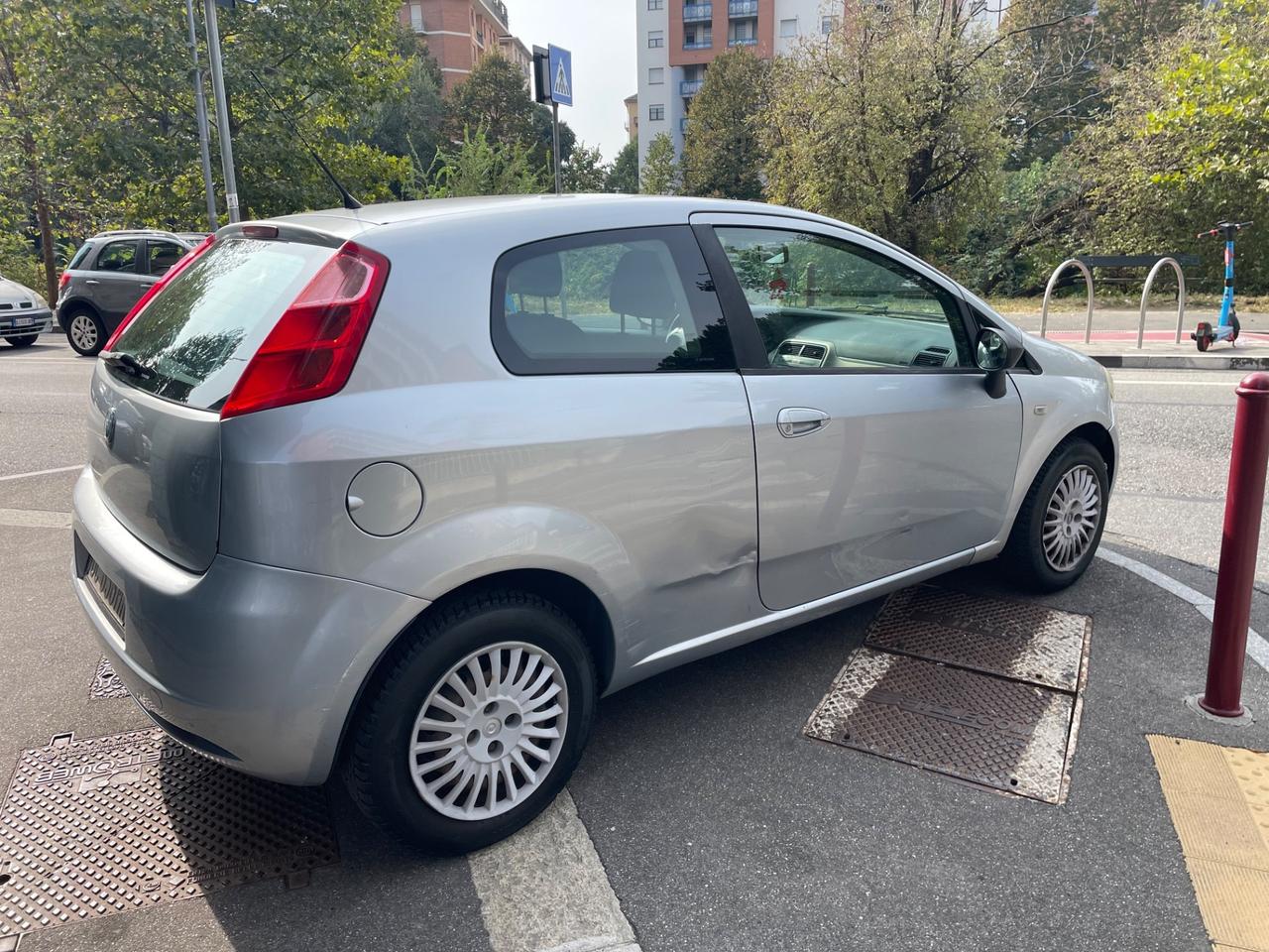 Fiat Grande Punto 1.2 3 porte/GARANZIA 12 MESI