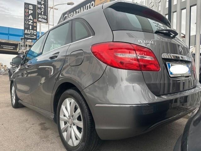 MERCEDES B180 1,8 DIESEL