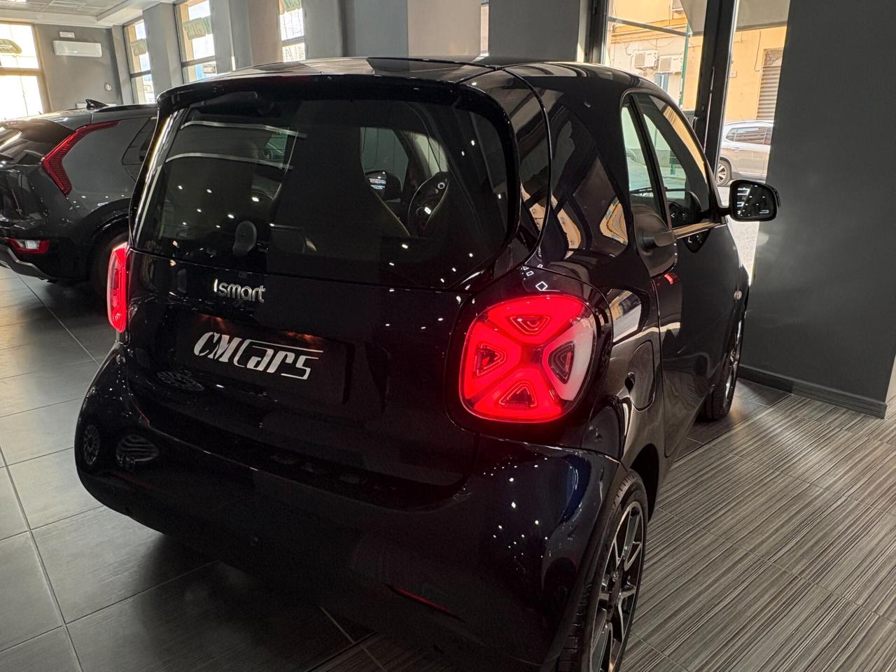 smart forTwo EQ Parisblue Prime 22kW ITALIANA