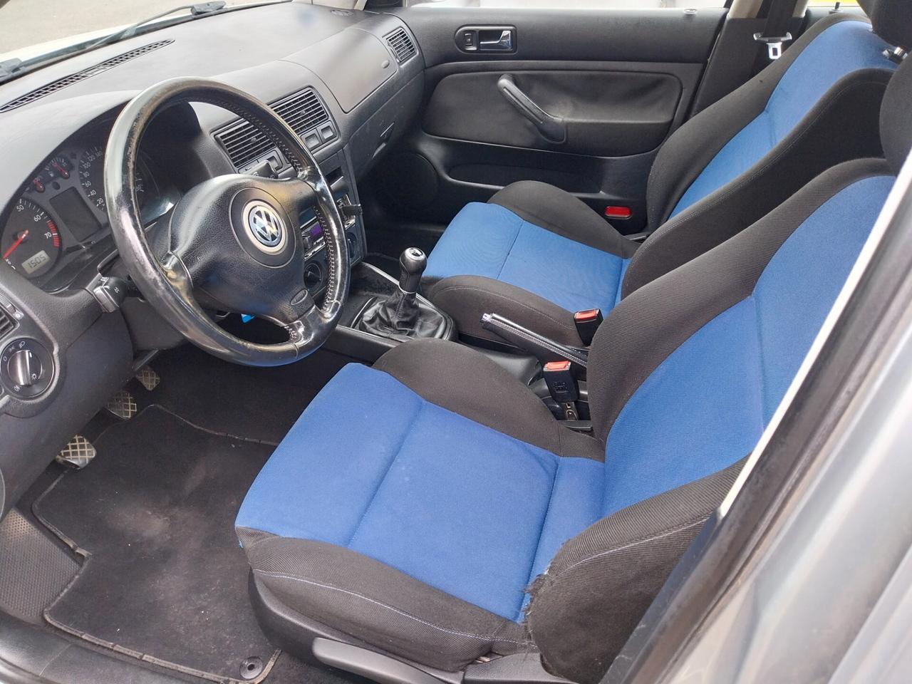 Volkswagen Golf 1.6 16V cat 5 porte Highline