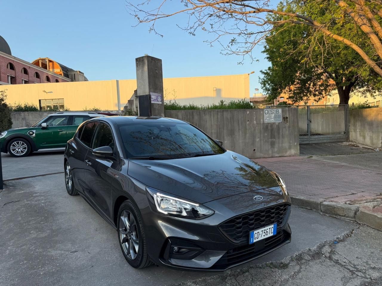 Ford Focus 1.0 HYBRID KM. 55.000! ST Line 125 CV 5p.