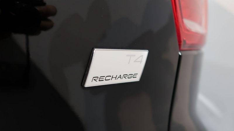 Volvo XC40 Recharge T4 Plug-in Hybrid auto Recharge Core