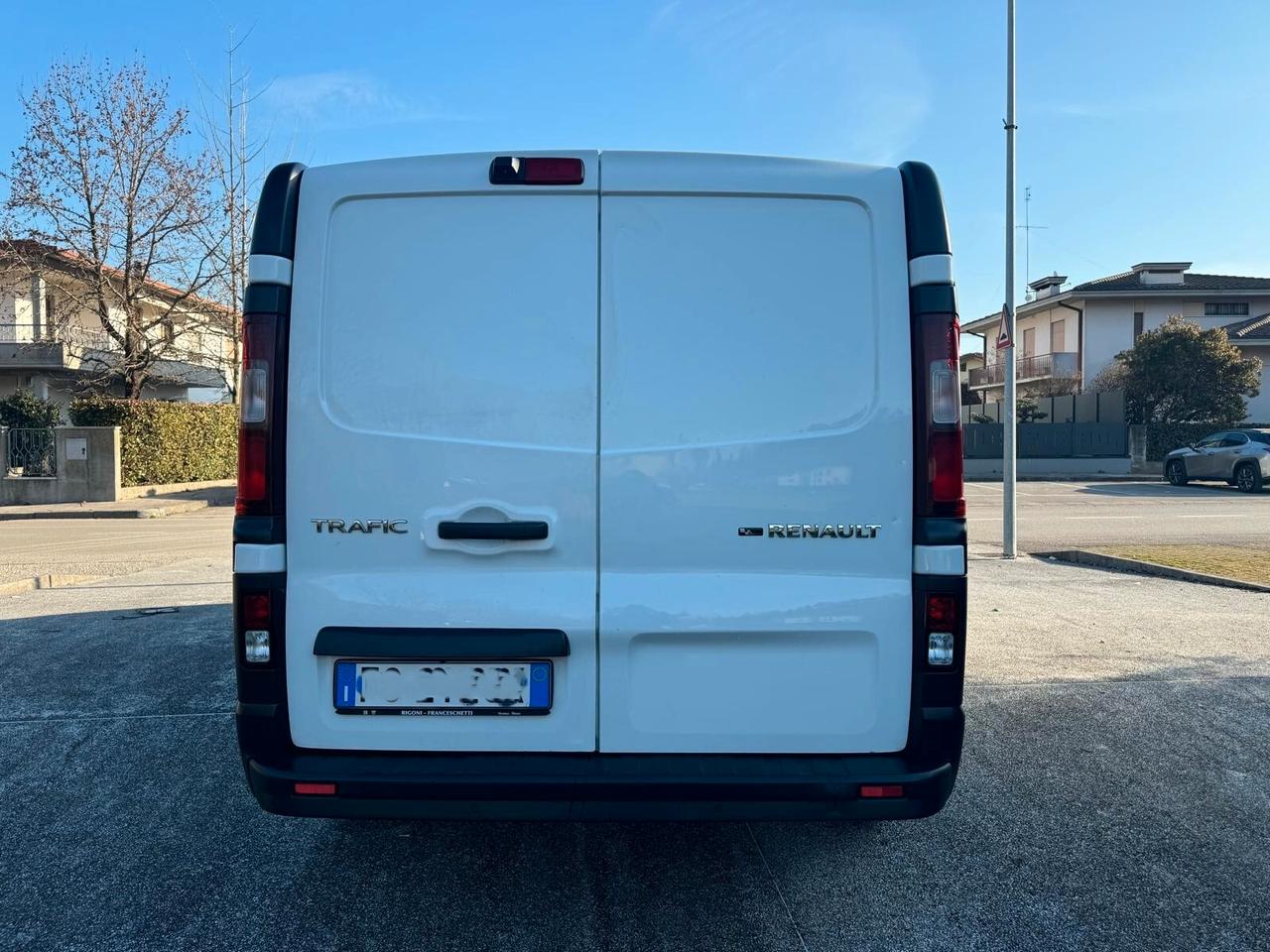 Renault Trafic T29 1.6 DCI 125CV SeS ICE 6 posti N1-WEBASTO