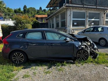 VOLVO V40 D2 Business Plus