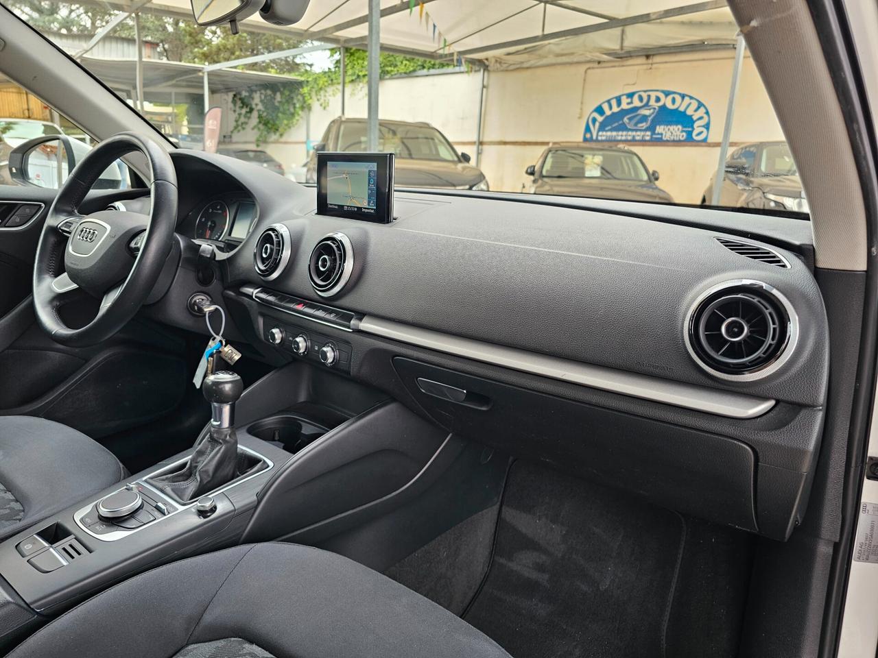 Audi A3 Sportback 1.6 TDI ultra Attraction