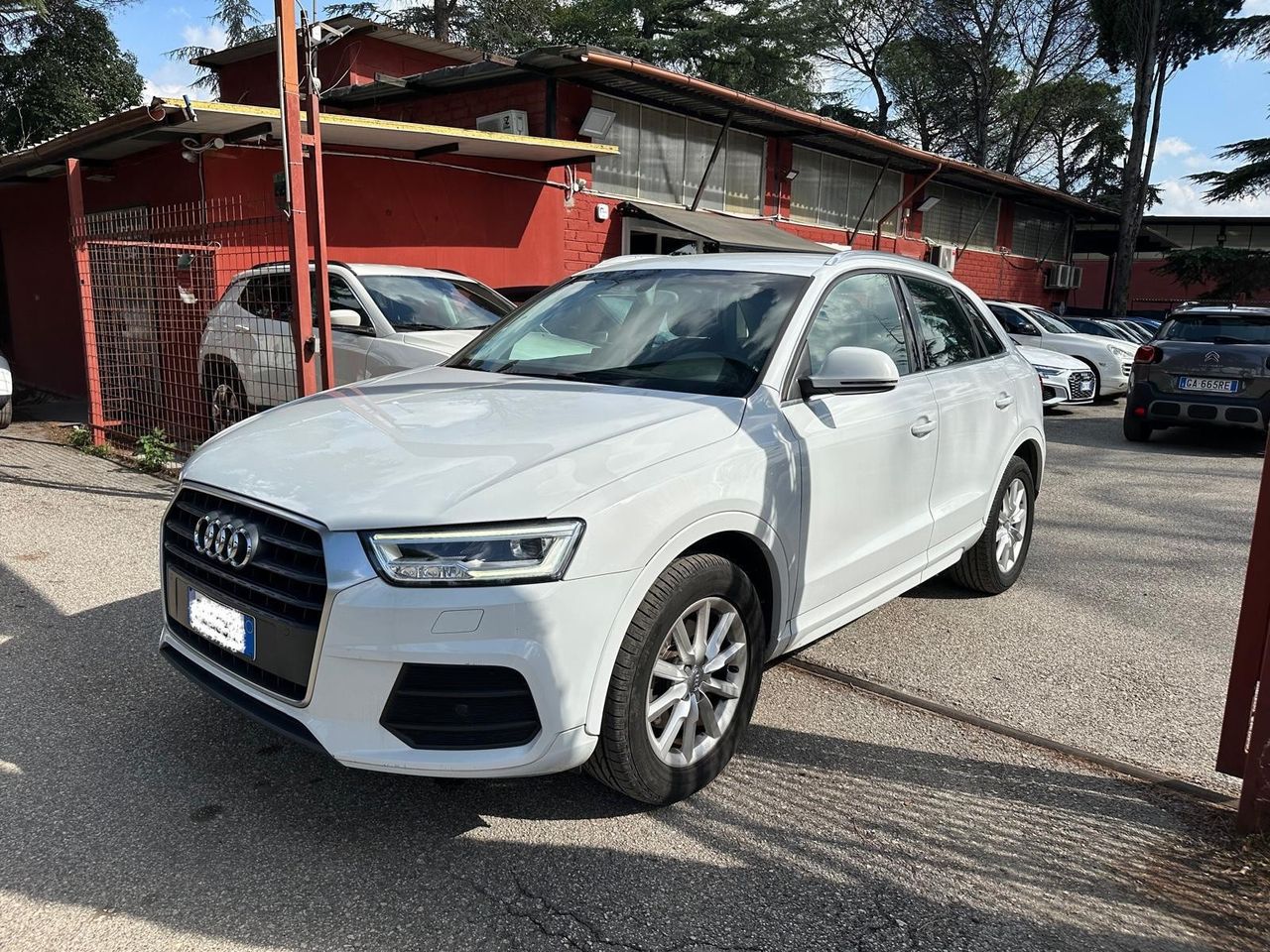 Audi Q3 2015 photo 3