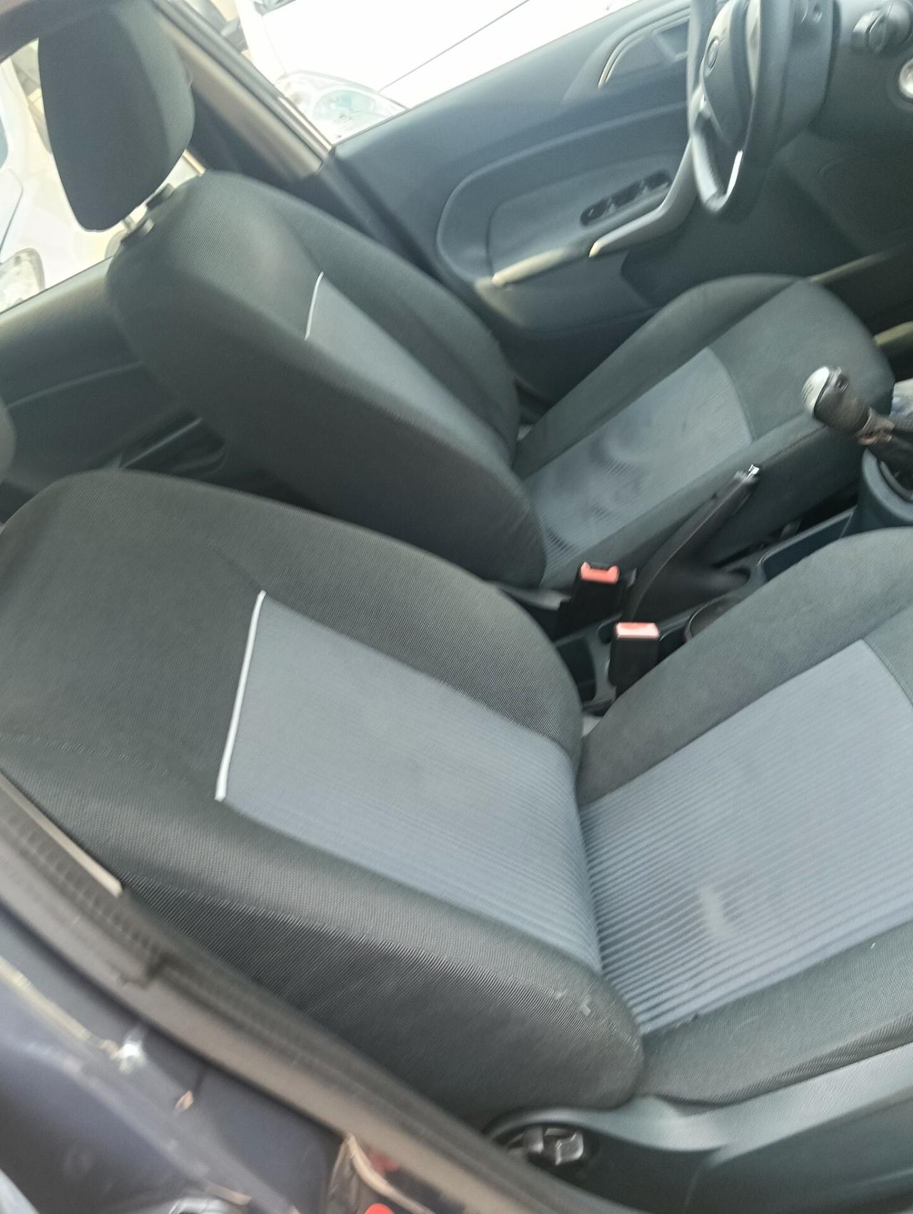 Ford Fiesta 1.2 82 CV 5 porte Titanium