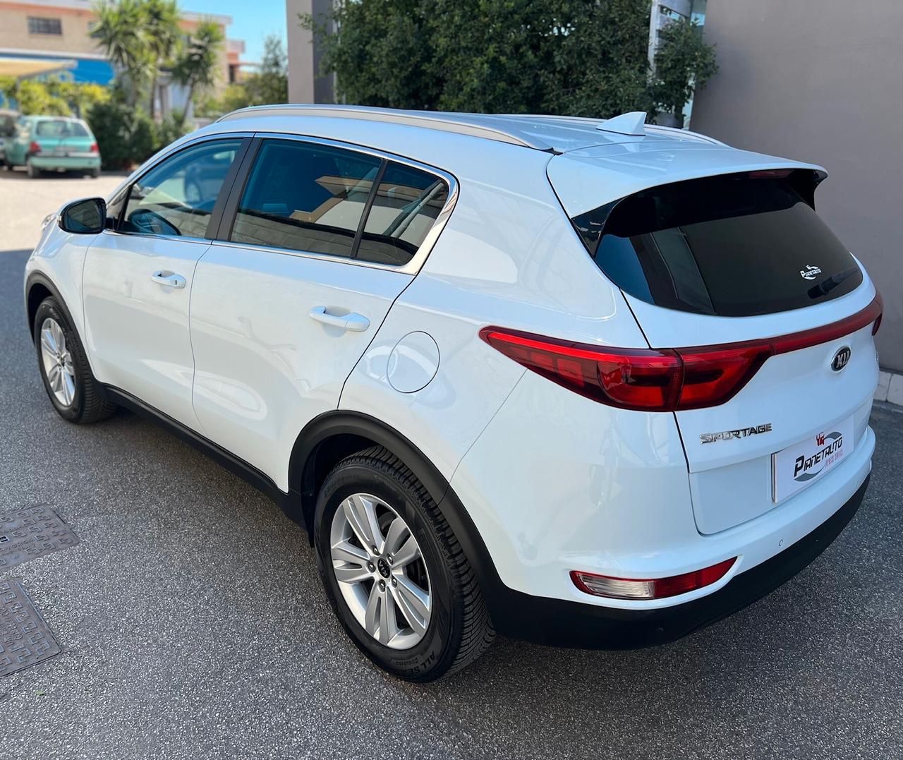 Kia Sportage 1.7 crdi Class 2wd 115cv NAVI/CAMERA/17; PERFETTA