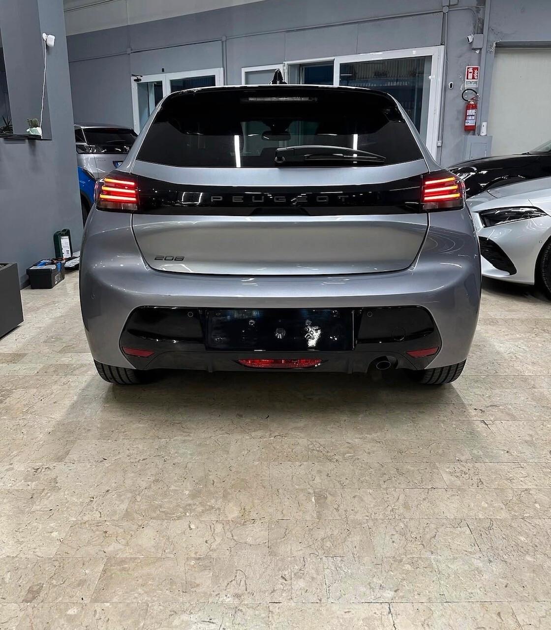 Peugeot 208 PureTech 100 Stop&Start 5 porte Allure