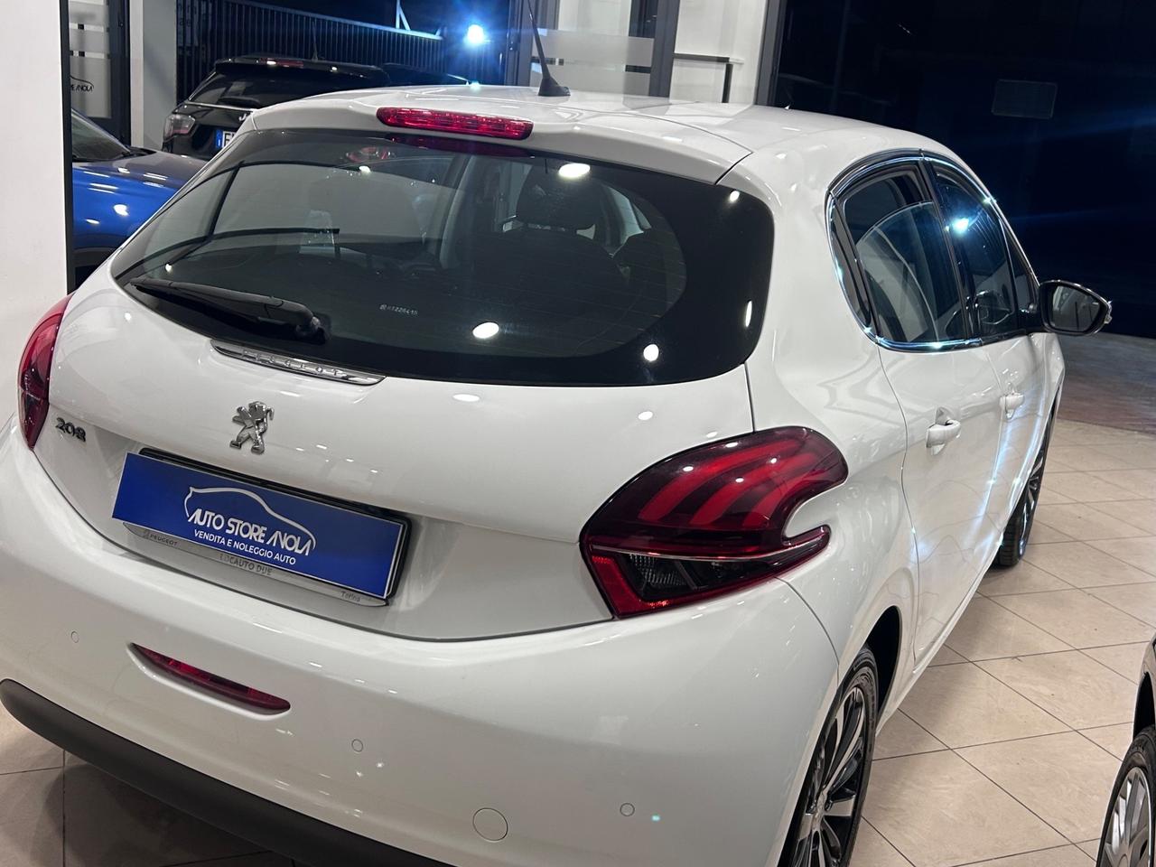 Peugeot 208 BlueHDi 100 5 porte Allure