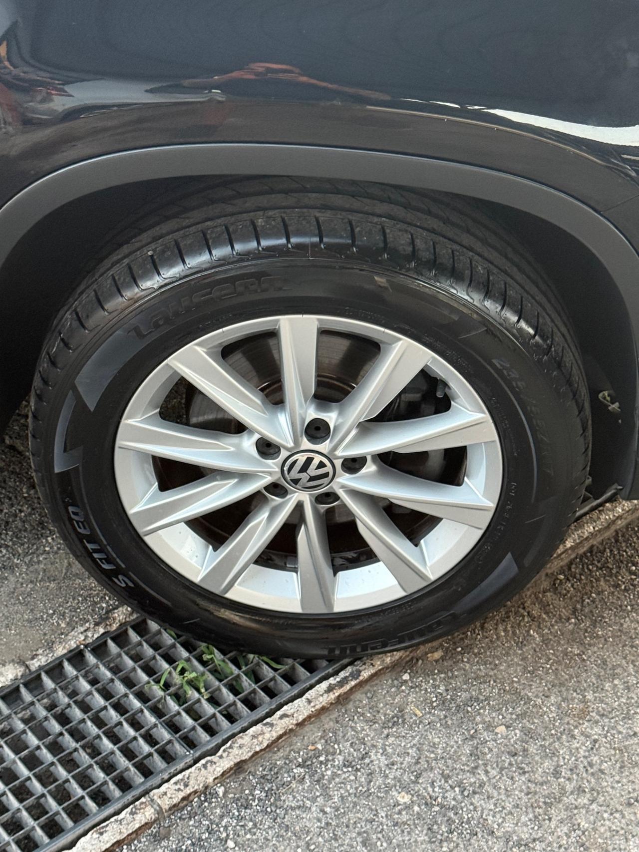 Tiguan 2.0 TDI 140 CV 4MOTION Sport-unipro-rate-