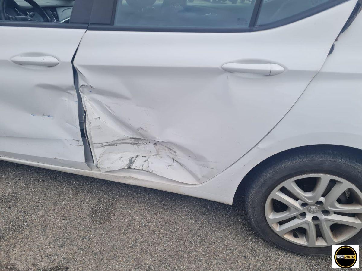 OPEL Astra 1.6 CDTi- Anno 2017