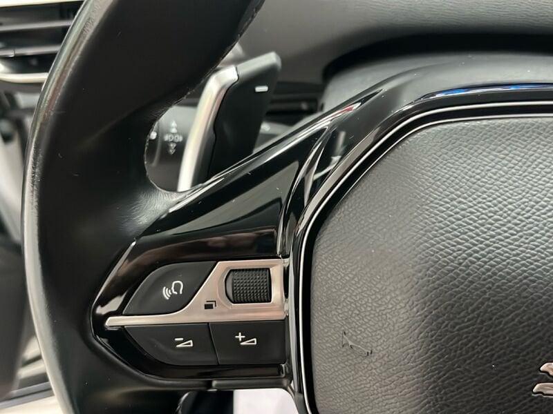 Peugeot 3008 BlueHDI 130 EAT8 S&S Allure