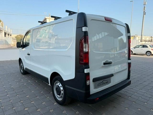 Renault Trafic 2.0 dCi 120 cv P.c T.n Ice 2021