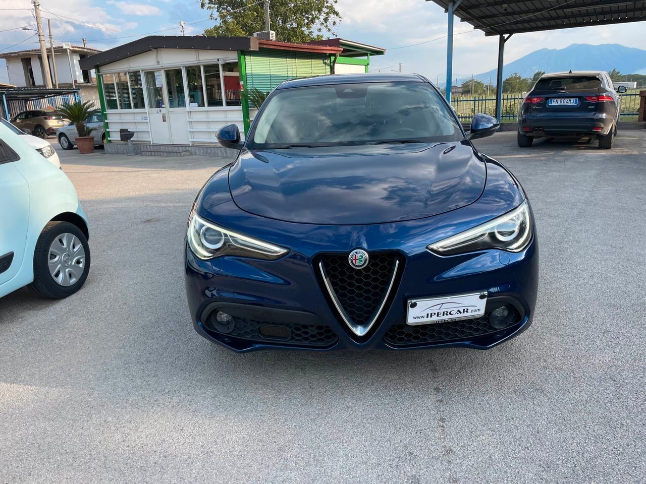 Alfa Romeo Stelvio 2.2 Turbodiesel 180 CV AT8 Q4 Executive