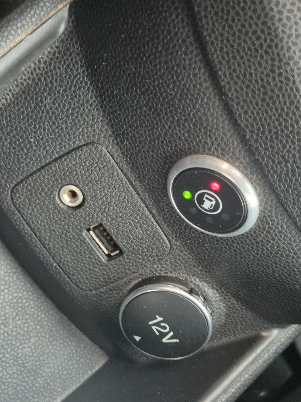 Ford Fiesta 1.4 5 porte Bz.- GPL Business