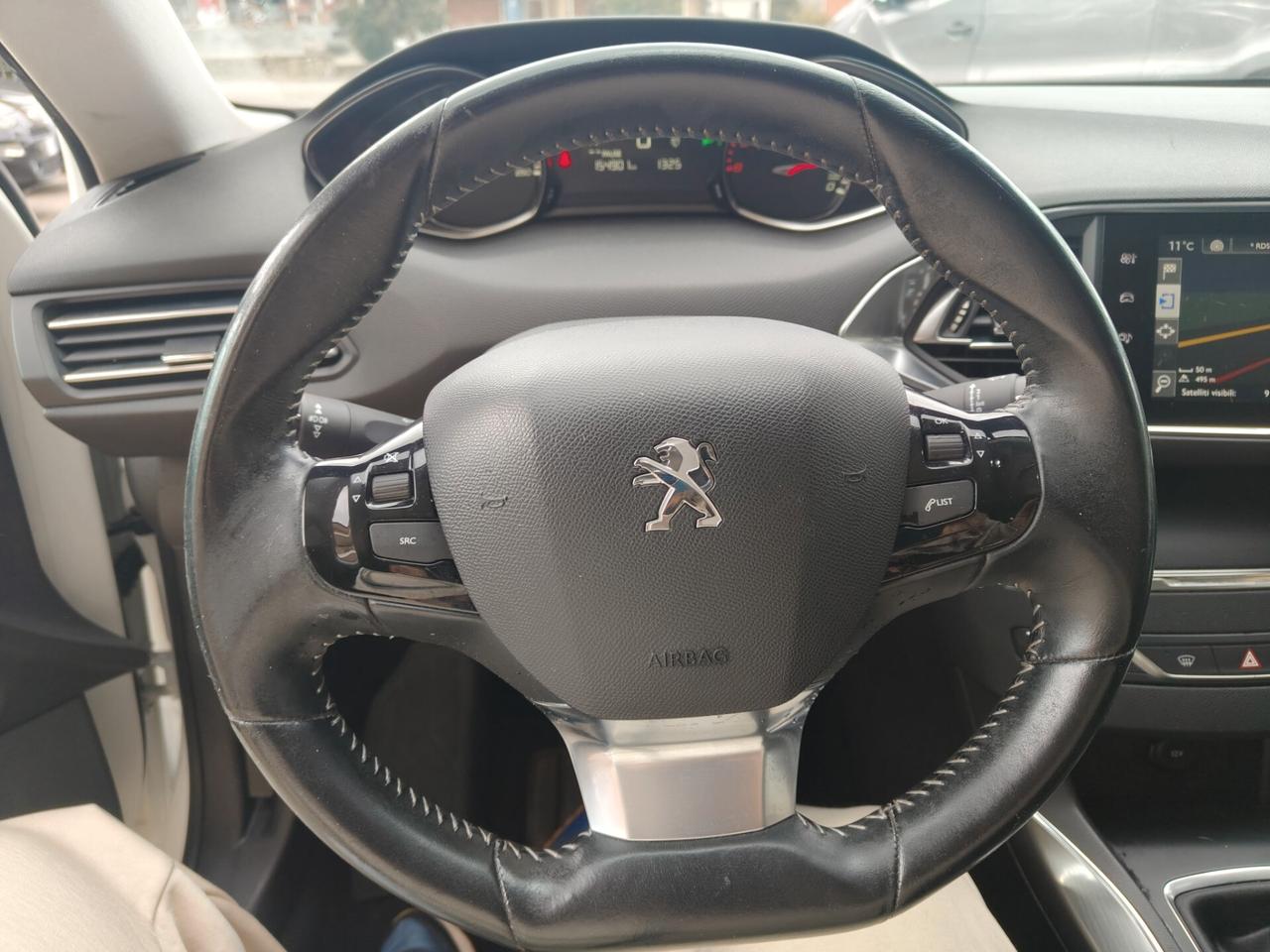 Peugeot 308 BlueHDi 120 S&S EAT6 SW Allure