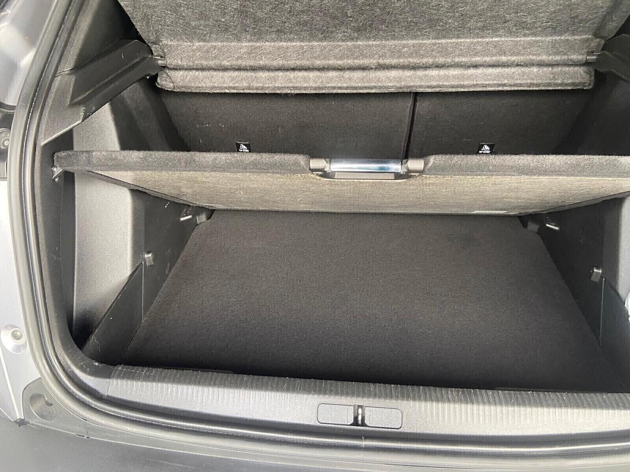 Peugeot 2008 PureTech 130 S&S EAT8 Active Pack