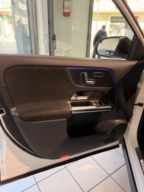 Mercedes-benz GLA 200 d Premium 4matic