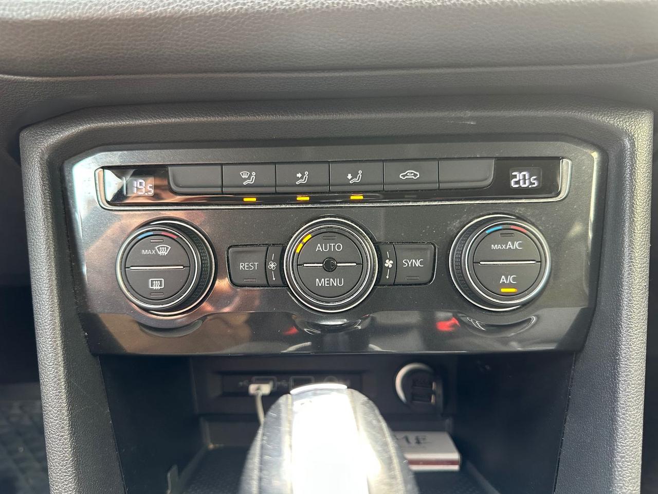 Volkswagen Tiguan Allspace 2.0 TDI BUSINESS #10648