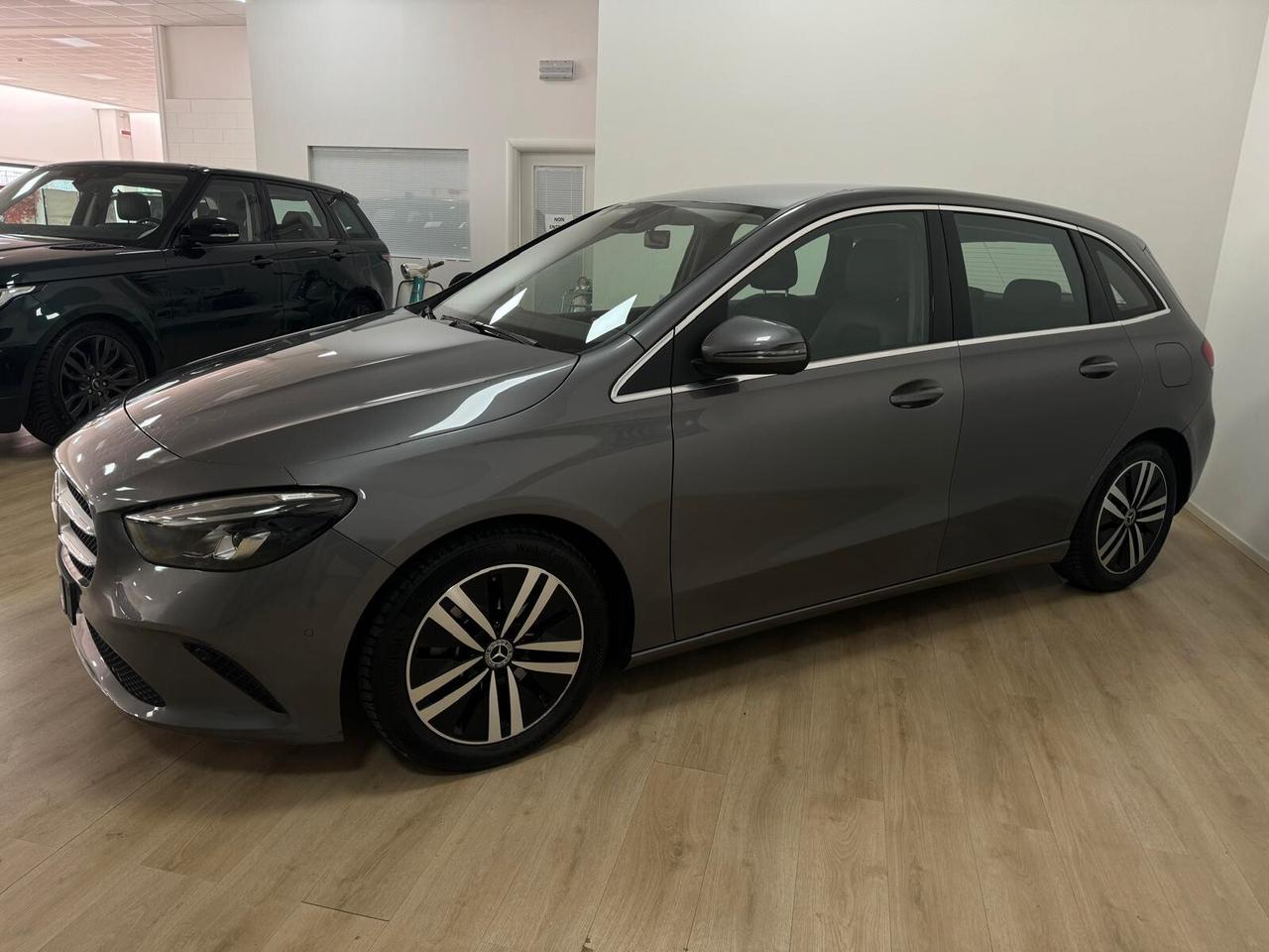 Mercedes-benz B 200 d Automatic Premium Plus MANUALE
