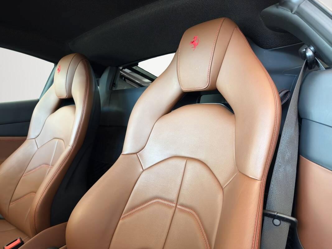 Ferrari 488 Coupe 3.9 GTB UFFICIALE ITALIANA
