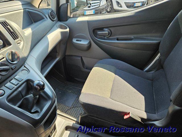 NISSAN NV200 1.6 Combi (N1)