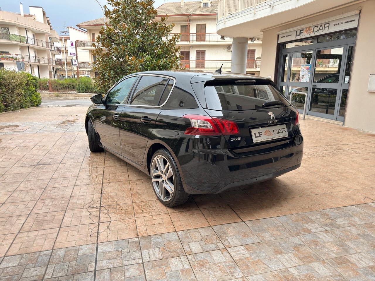 Peugeot 308 1.6 BlueHDi 120 cv S&S EAT6 GT Line