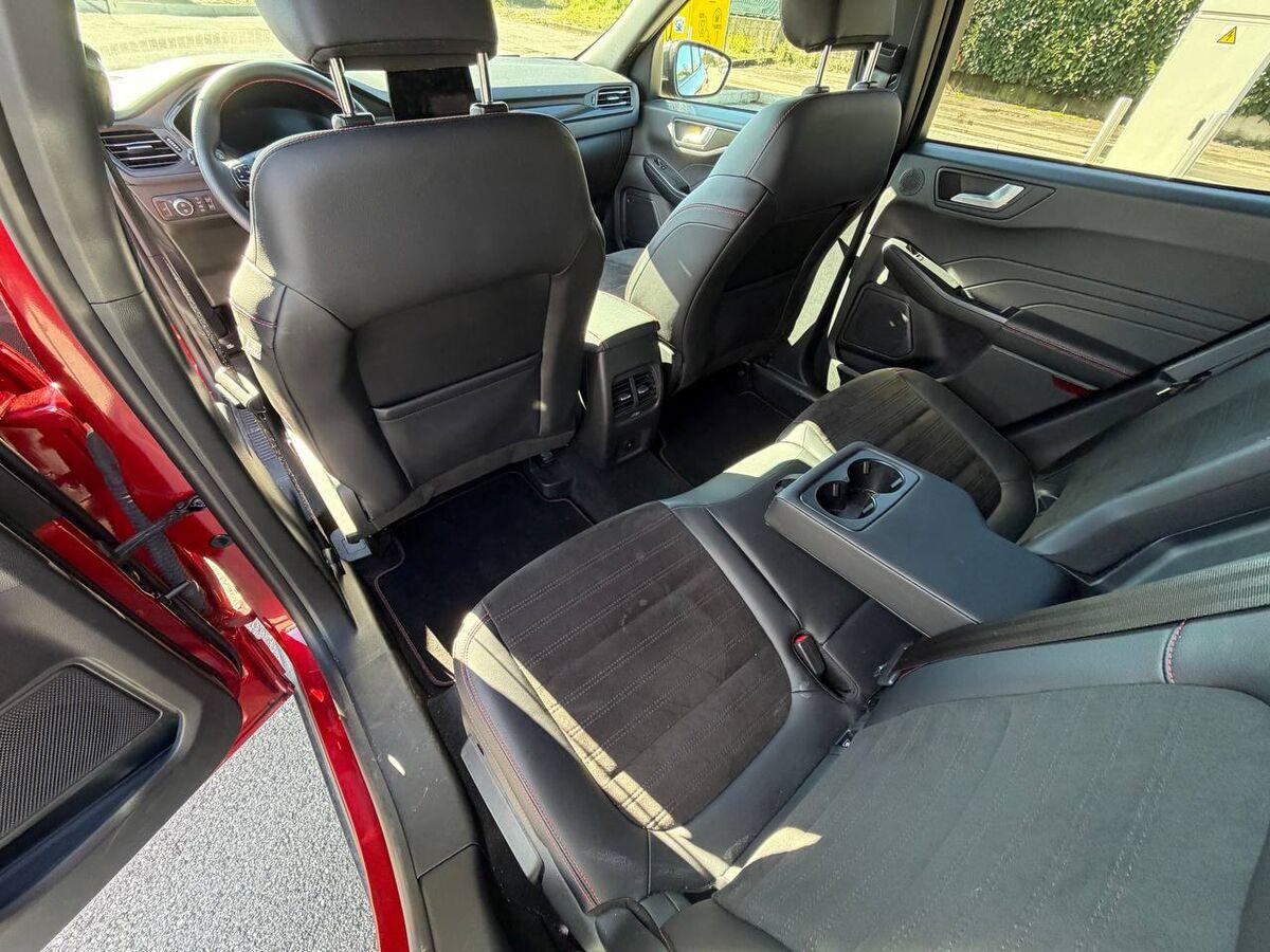 Ford Kuga 2.5 full hybrid ST-Line X Design awd 190cv cvt