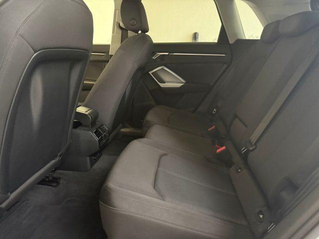 AUDI Q3 2.0 TDI 150 CV S tronic Business