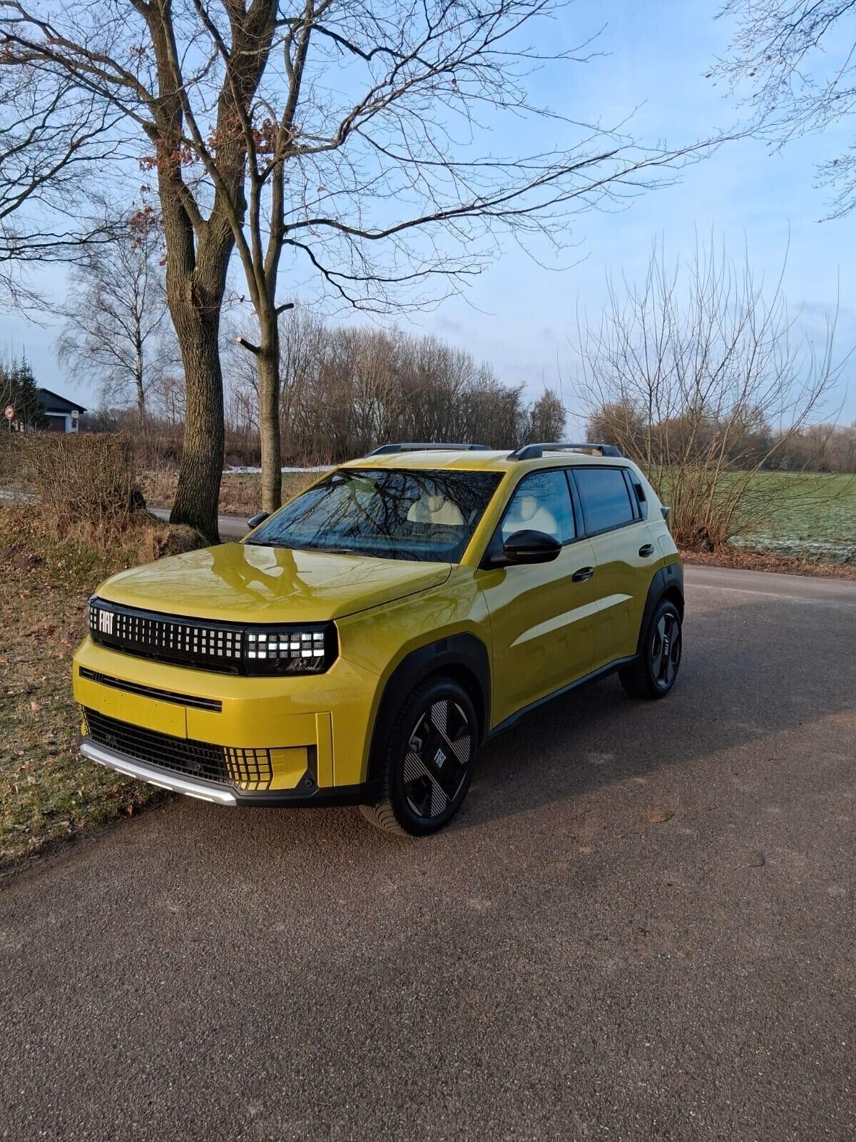 Fiat Grande Panda 1.2 Hybrid 110 CV S&S La Prima