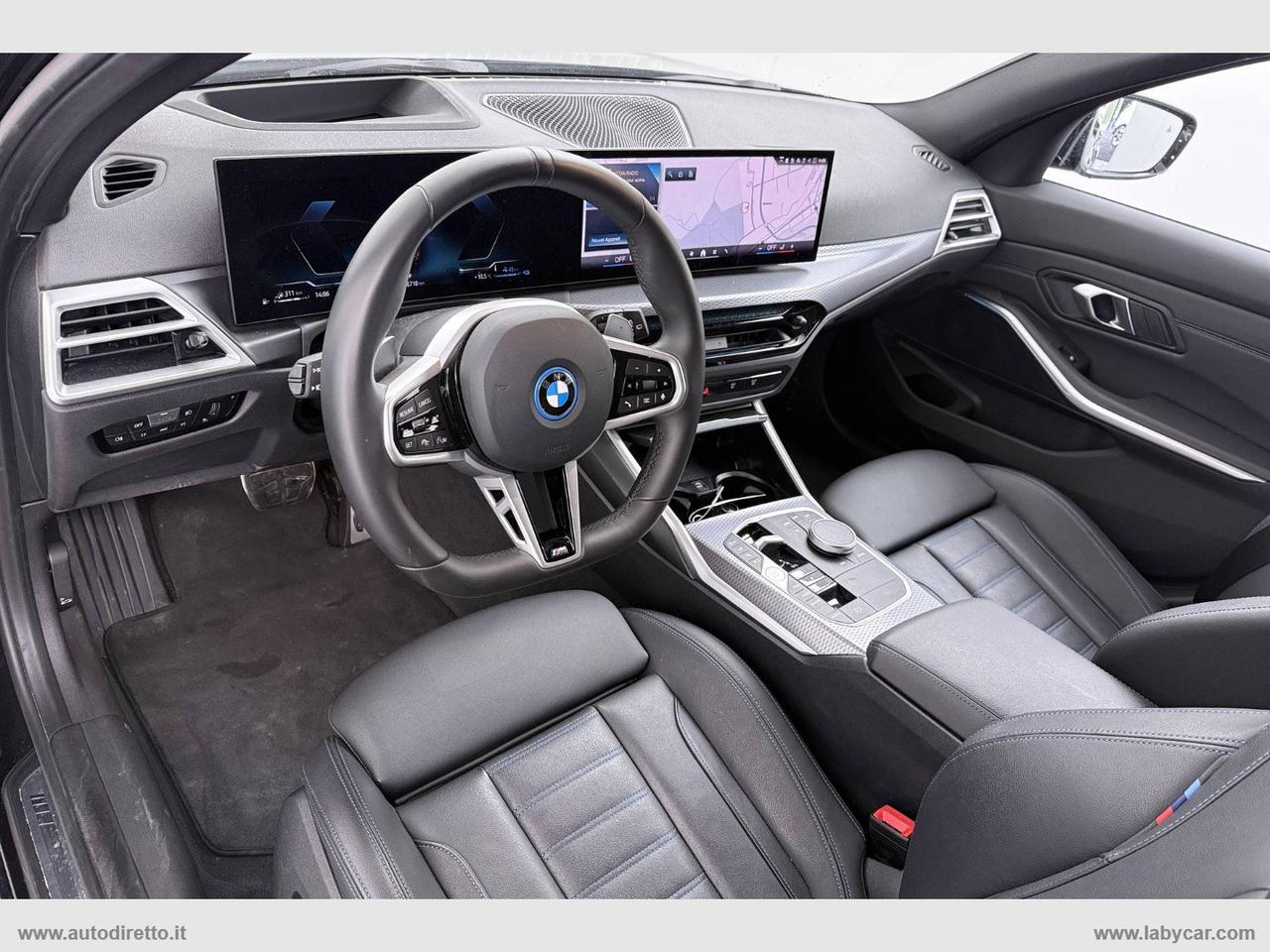BMW 330e Touring Msport