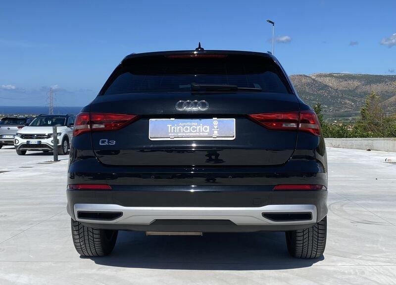 Audi Q3 Business Advanced 2.0 TDI 150CV S-Tronic 35