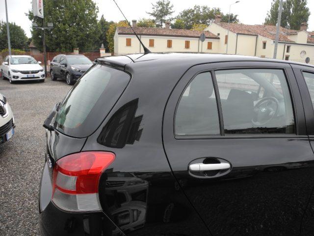 TOYOTA Yaris 1.4 D-4D DPF 5p. 6M - OK NEOPATENTATI - DA VETRINA