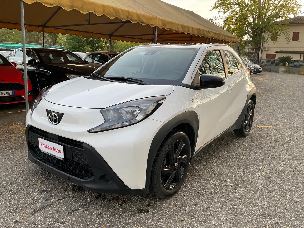 Toyota Aygo X 1.0 VVT-i 5 porte Lounge OK NEOPATENTATI