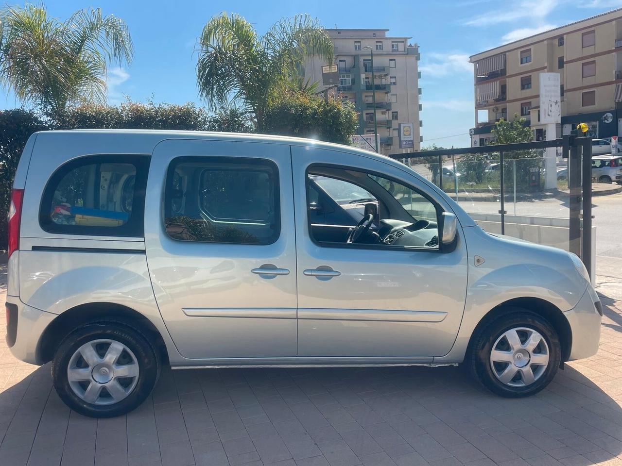 Renault Kangoo 5P"Finanziabile Senza Busta Paga"