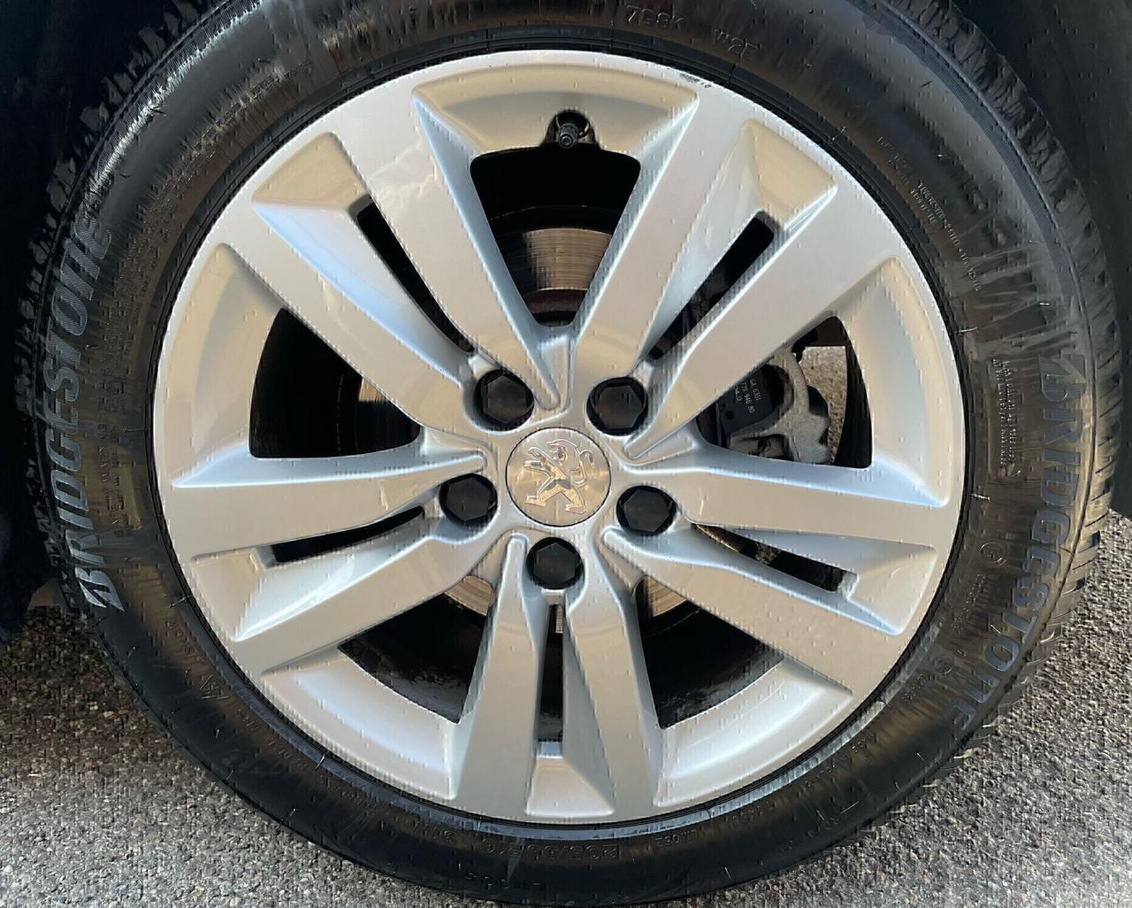 PEUGEOT 308 1.5 BLUE HDi 100 S&S SW