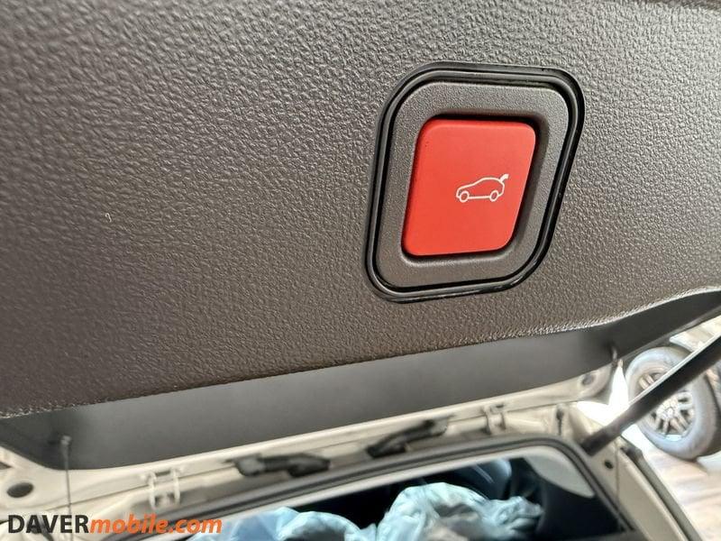 Jeep Avenger 1.2 Turbo MHEV Summit