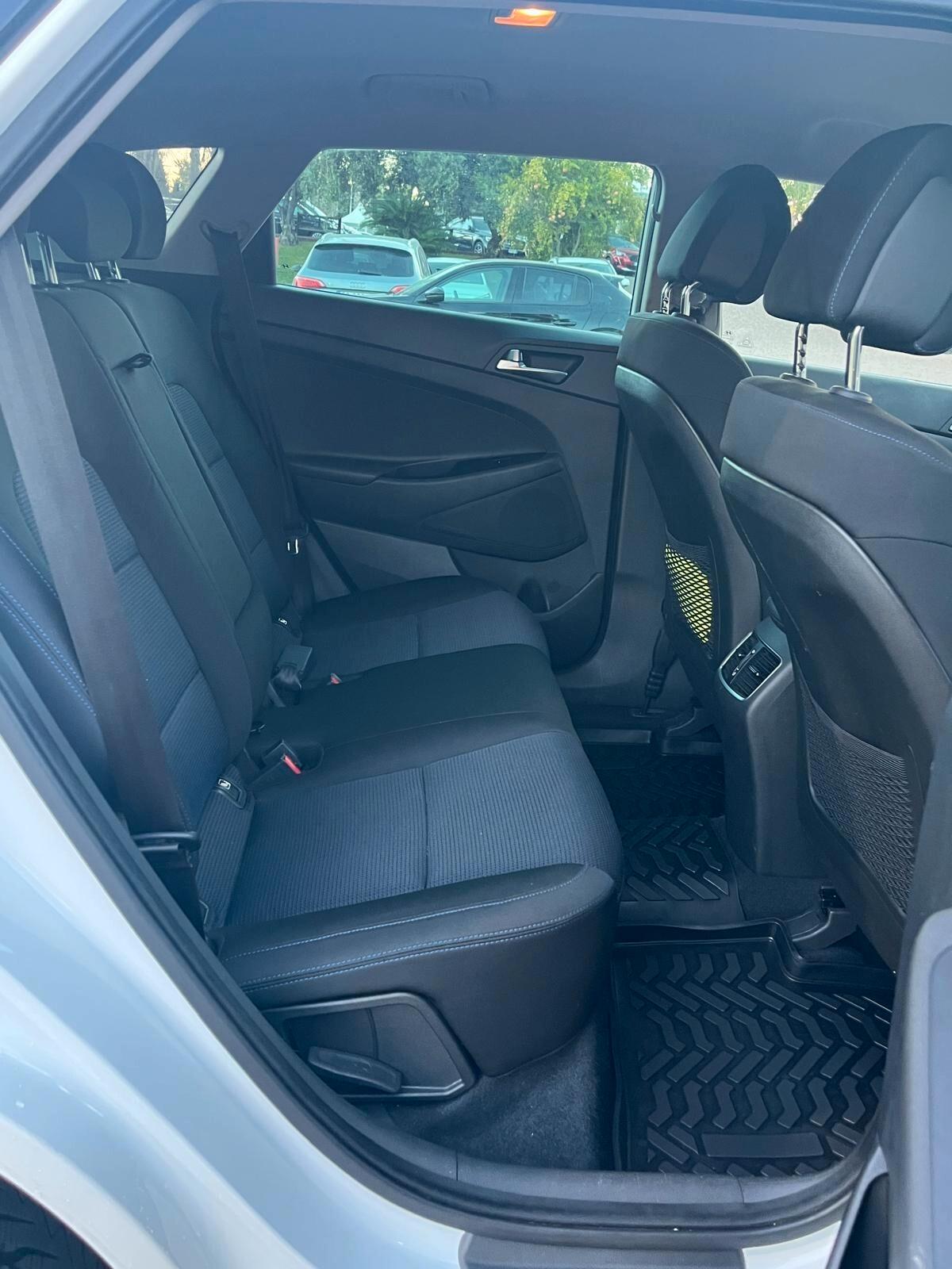 Hyundai Tucson 1.7 CRDi Sound Edition