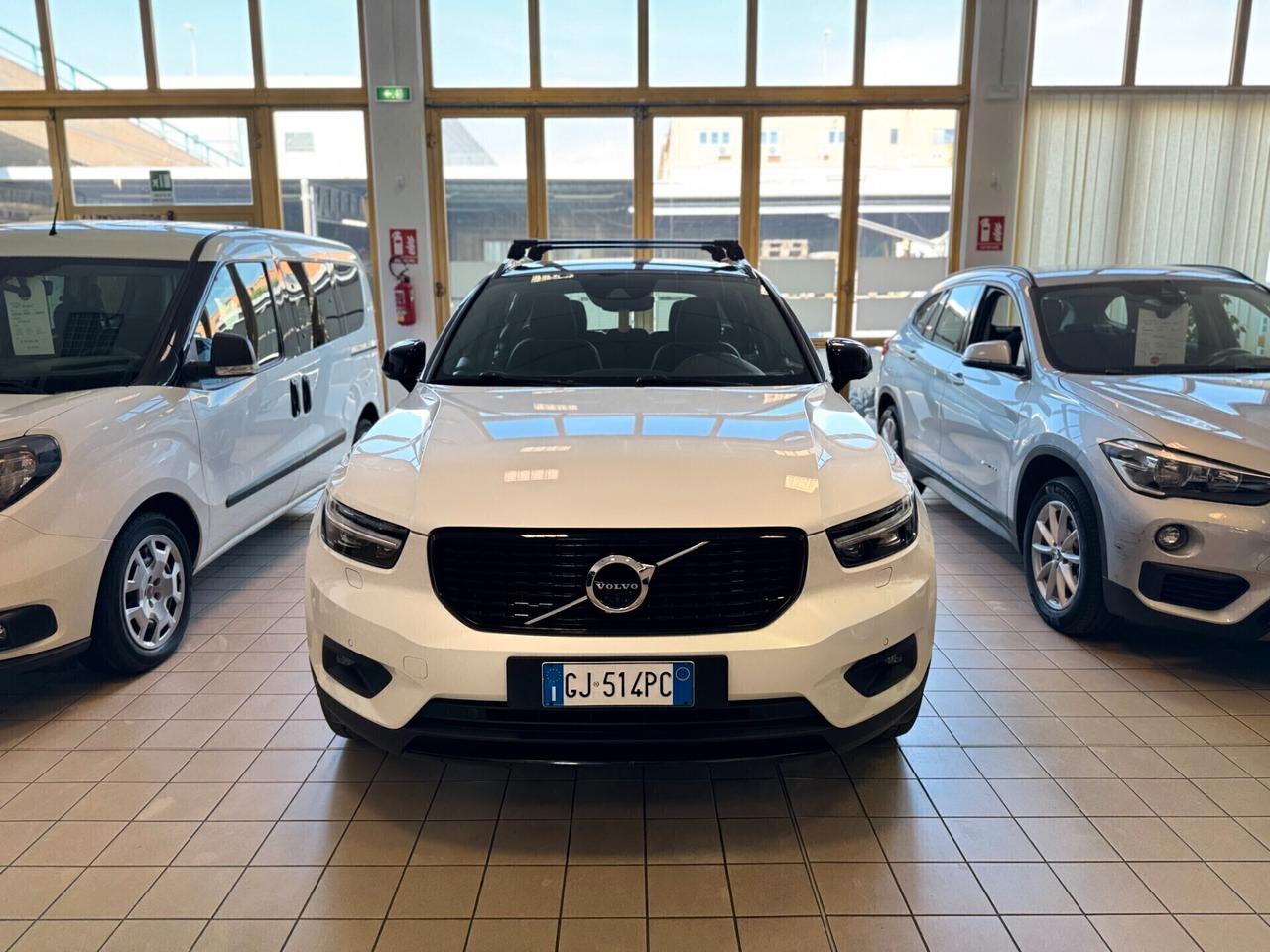 Volvo XC40 D4 AWD Geartronic R-design PROMO