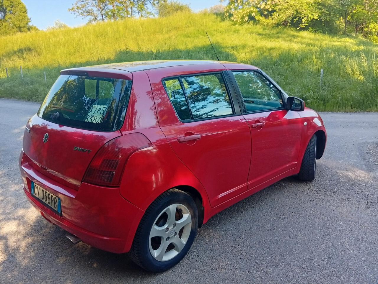 Suzuki Swift 1.3 5p. GLX