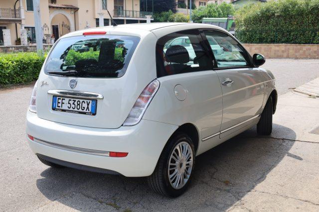 LANCIA Ypsilon 1.2i 69CV 5Porte UniProprietario per NEOPATENTATI