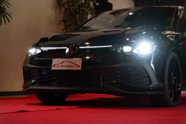 VOLKSWAGEN Golf R 2.0 TSI GTI CLUBSPORT 300CV.PERFORMANCE.AKRAPOVIC.