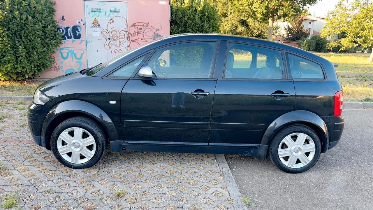 Audi A2 1.4 16V Top