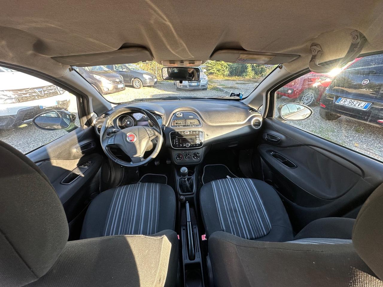 Fiat Punto Evo 1.2 (124.000KM) OK NEOPATENTATI